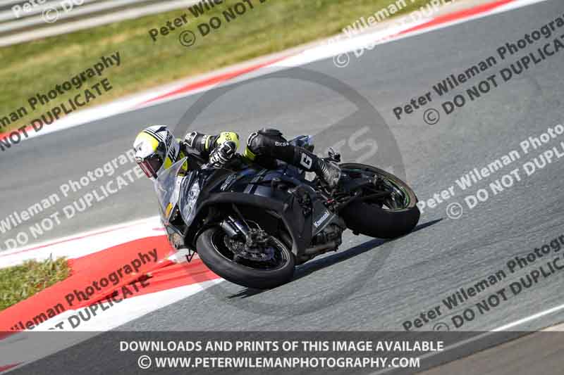 cadwell no limits trackday;cadwell park;cadwell park photographs;cadwell trackday photographs;enduro digital images;event digital images;eventdigitalimages;navarra;no limits trackdays;peter wileman photography;racing digital images;trackday digital images;trackday photos